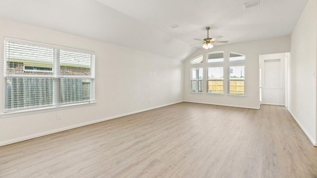 photos of similar floorplans, not pictures of actual home. photos of similar floorplans, not pictures of actual home.
