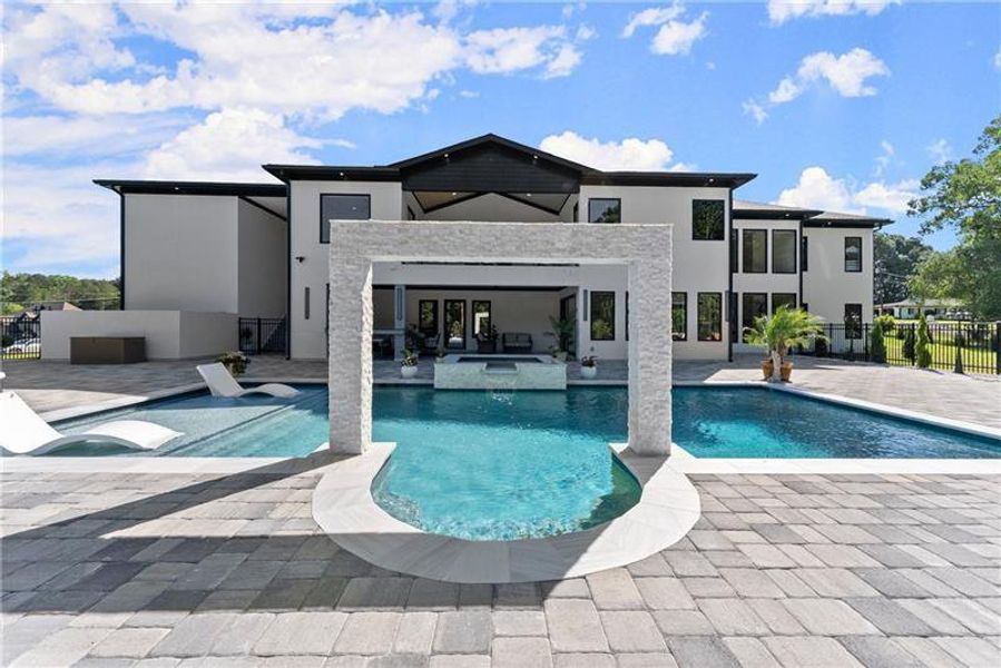 Exterior details and patio area of a home in , Lawrenceville (Image 55).