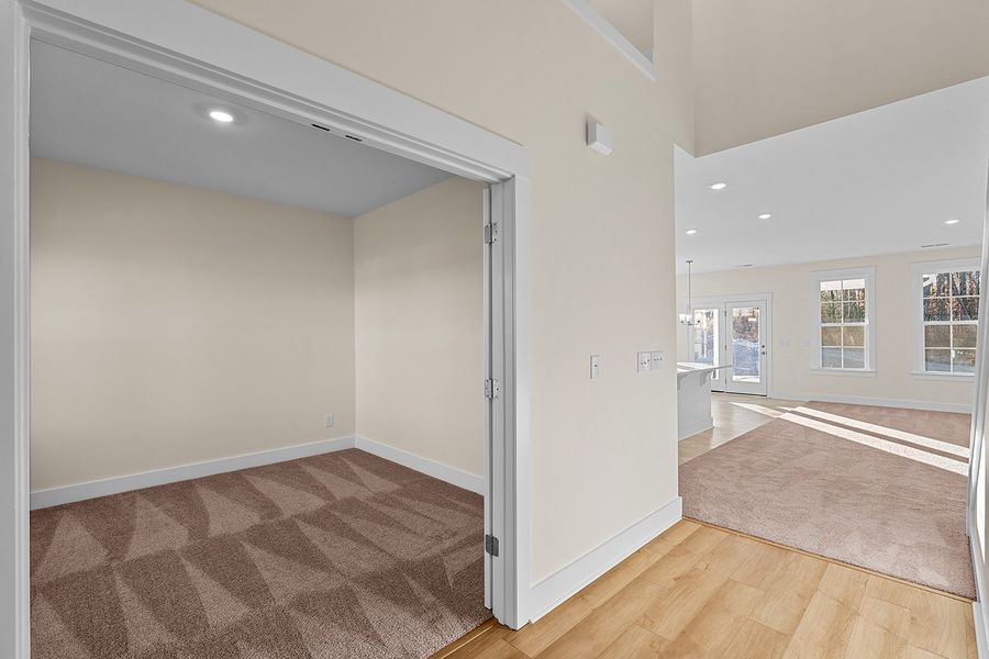Spacious, unfurnished interior of a new home in Fieldstone, Lexington (Image 18). Spacious, unfurnished interior of a new home in Fieldstone, Lexington (Image 18).
