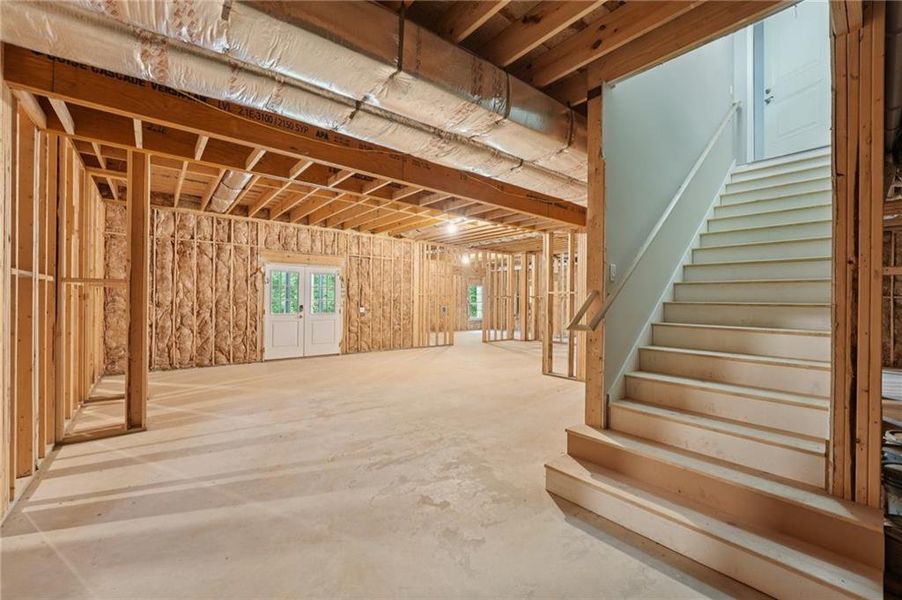 Spacious, unfurnished interior of a new home in The Reserve At Governors Towne Club, Acworth (Image 64). Spacious, unfurnished interior of a new home in The Reserve At Governors Towne Club, Acworth (Image 64).