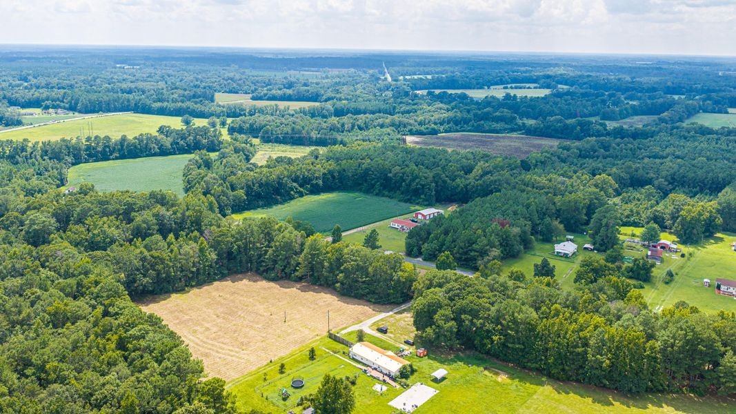 Natural landscape and outdoor views near  in Holly Hill (Image 53).