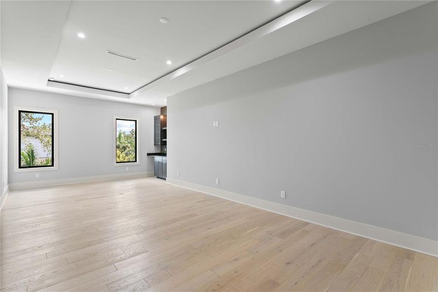 Spacious, unfurnished interior of a new home in , Tampa (Image 73). Spacious, unfurnished interior of a new home in , Tampa (Image 73).