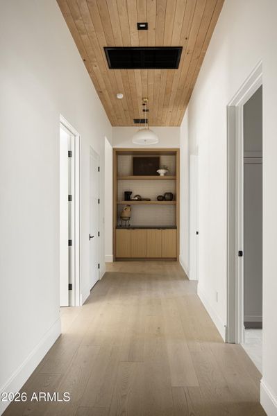 7031 E Paradise Drive-39