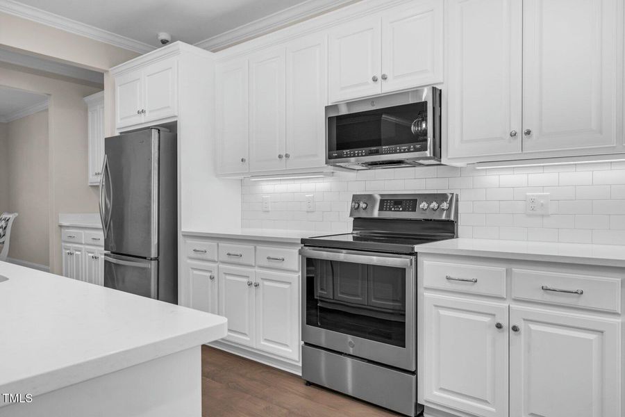 SS appliances and Fridge conveys