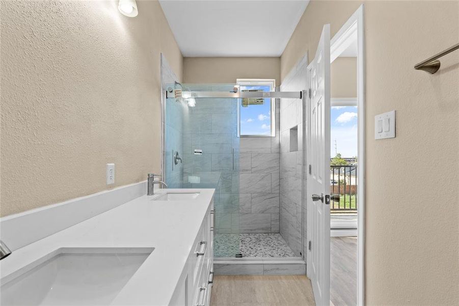 Furnished interior view inside a new home in , Irving (Image 11).