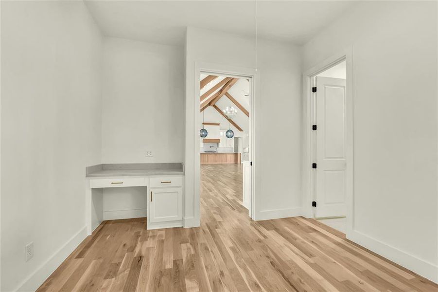 Spacious, unfurnished interior of a new home in , Aledo (Image 34).