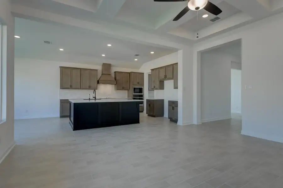 Representative furnished interior of a home built from the Kerrville by Ashton Woods in Saddlebrook Ranch, Schertz (Image 15).