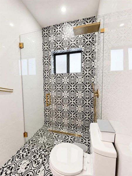 bath 1 bath 1