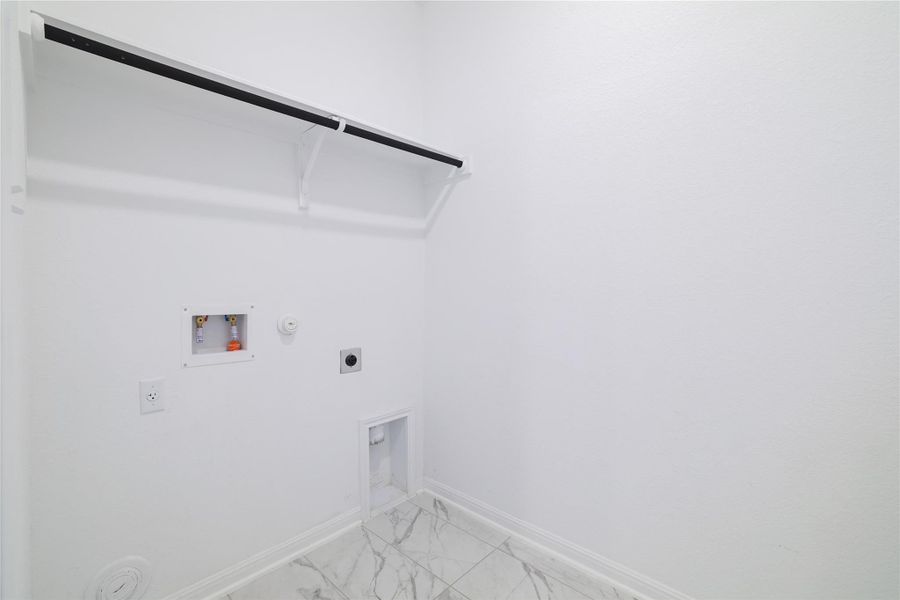 Image 27 of a home in .