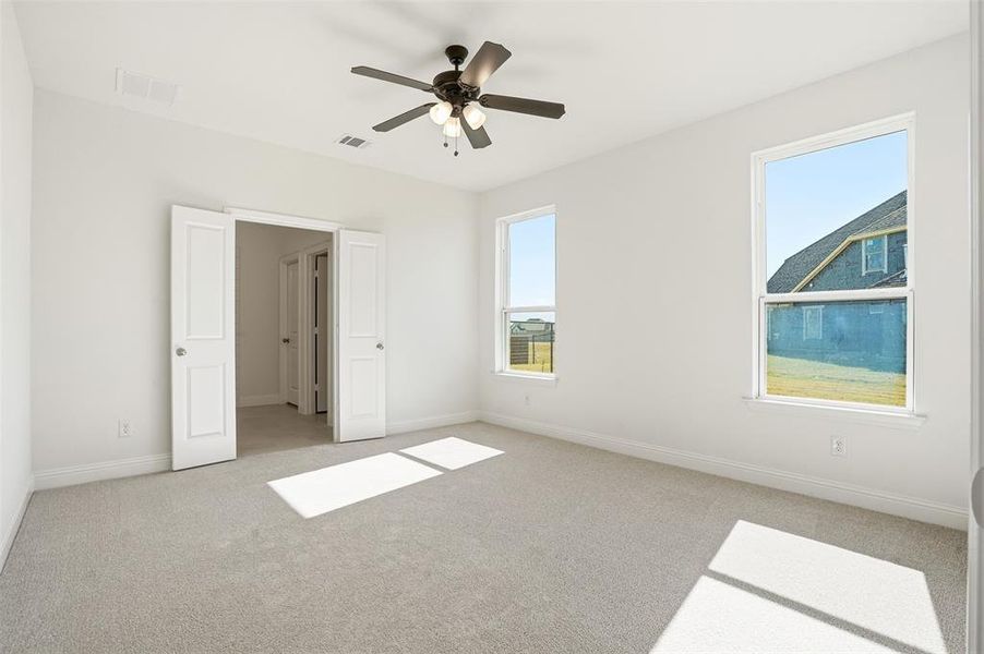 Spacious, unfurnished interior of a new home in Wildcat Ridge, Godley (Image 33). Spacious, unfurnished interior of a new home in Wildcat Ridge, Godley (Image 33).