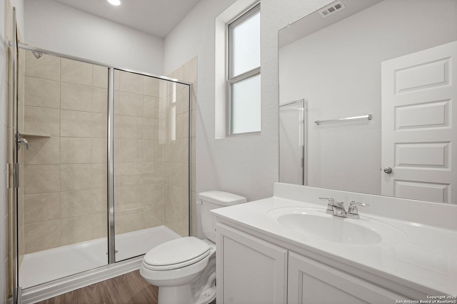 Furnished interior view inside a new home in Blue Ridge Ranch, San Antonio (Image 7). Furnished interior view inside a new home in Blue Ridge Ranch, San Antonio (Image 7).