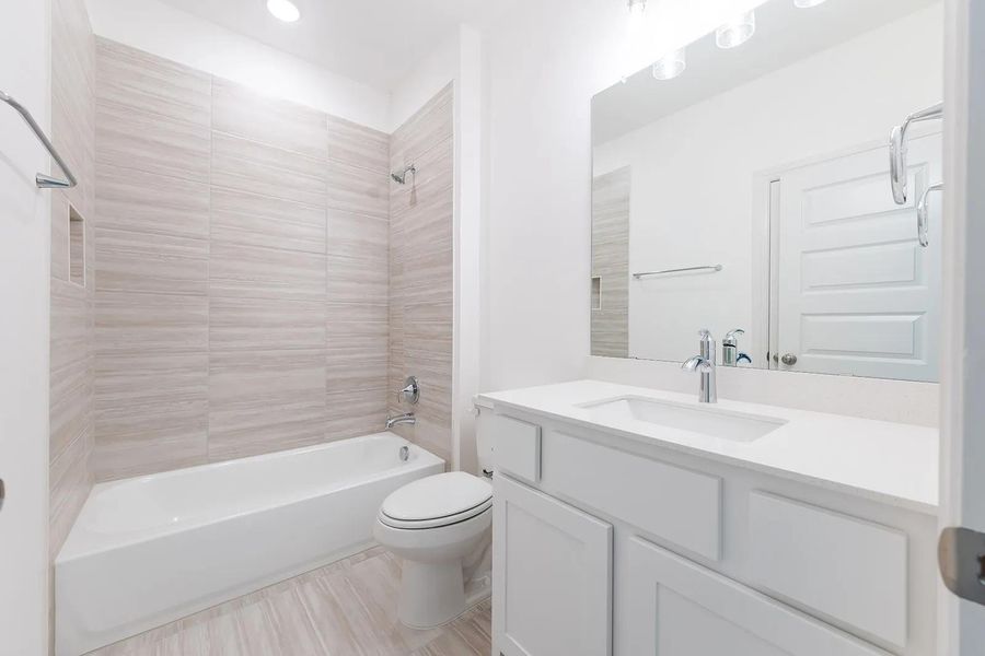 Sommerville H bathroom 2