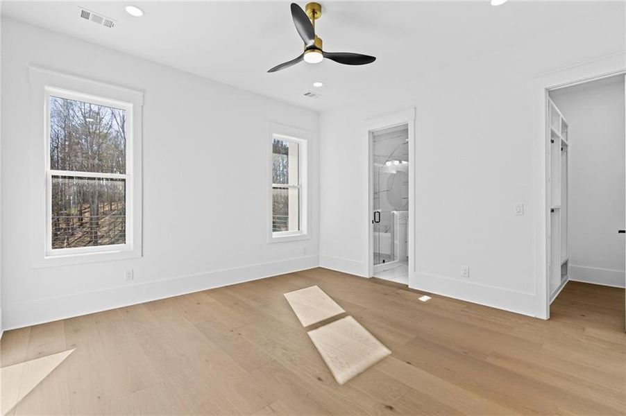Spacious, unfurnished interior of a new home in , Flowery Branch (Image 54). Spacious, unfurnished interior of a new home in , Flowery Branch (Image 54).