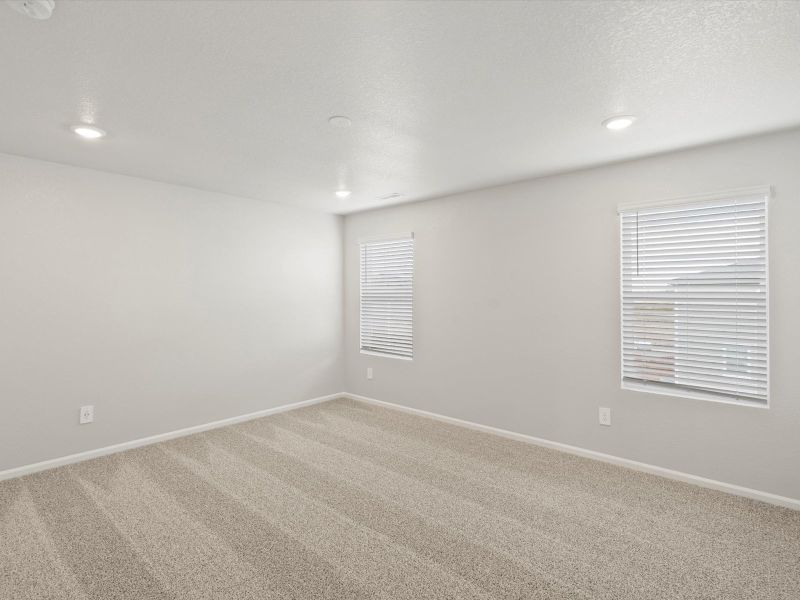 Spacious, unfurnished interior of a new home in Lorson Ranch: The Trail Collection, Colorado Springs (Image 13).