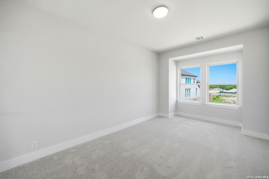 Spacious, unfurnished interior of a new home in Homestead, Schertz (Image 17).