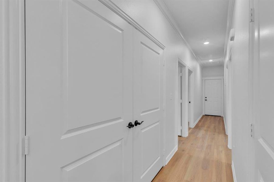 Spacious, unfurnished interior of a new home in , Tyler (Image 16).