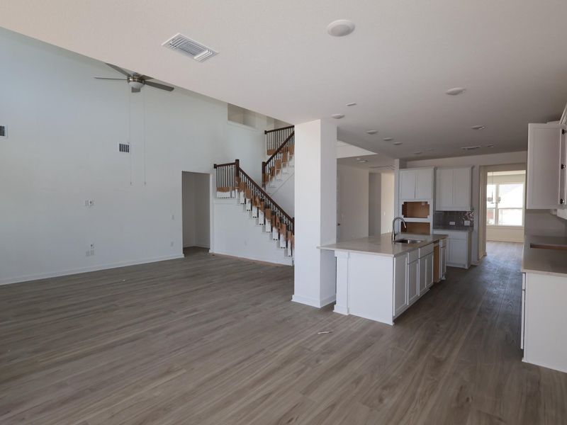 Spacious, unfurnished interior of a new home in Edgewood, Leander (Image 24). Spacious, unfurnished interior of a new home in Edgewood, Leander (Image 24).