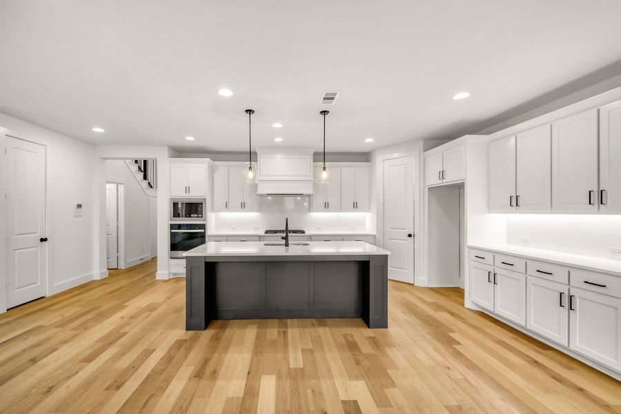 3420 Brocco - Kitchen 3420 Brocco - Kitchen