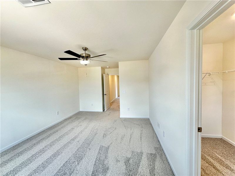 Spacious, unfurnished interior of a new home in Champions Village at Cherry Hill, Pendleton (Image 20).