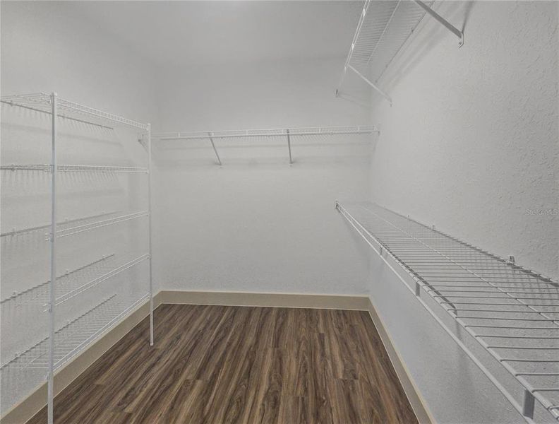 Spacious, unfurnished interior of a new home in , Ocala (Image 56).