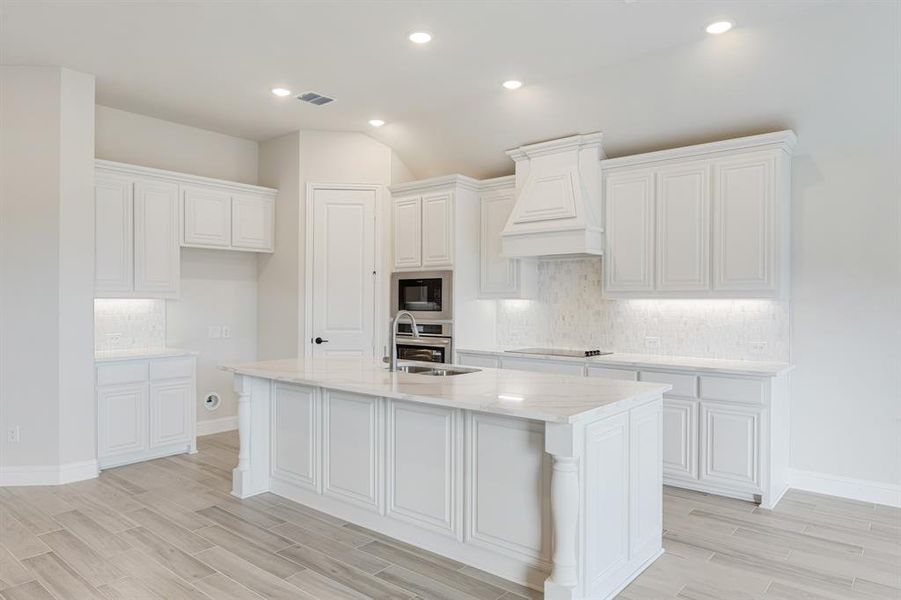 Furnished interior view inside a new home in Sunrise at Garden Valley, Waxahachie (Image 15).
