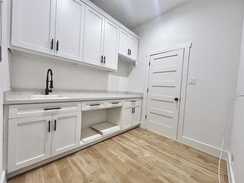 Furnished interior view inside a new home in , Dayton (Image 12).