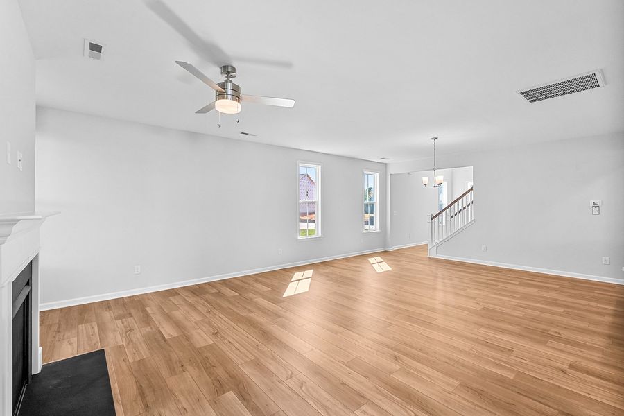 Spacious, unfurnished interior of a new home in Hanes Lake, Winston-Salem (Image 22).