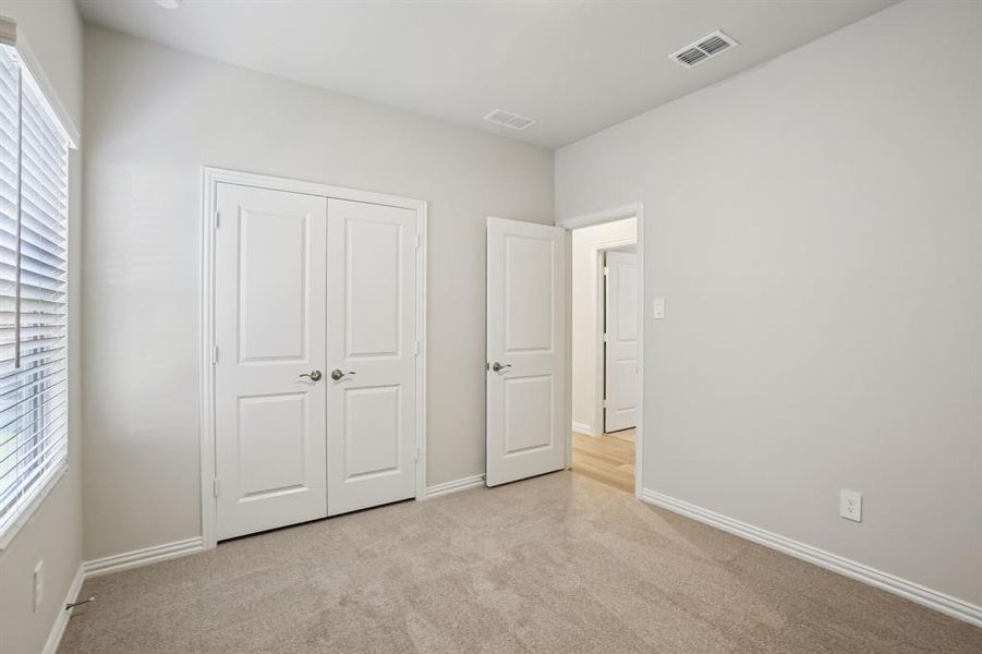 Spacious, unfurnished interior of a new home in Trails of Lavon - Spring Series, Lavon (Image 36).