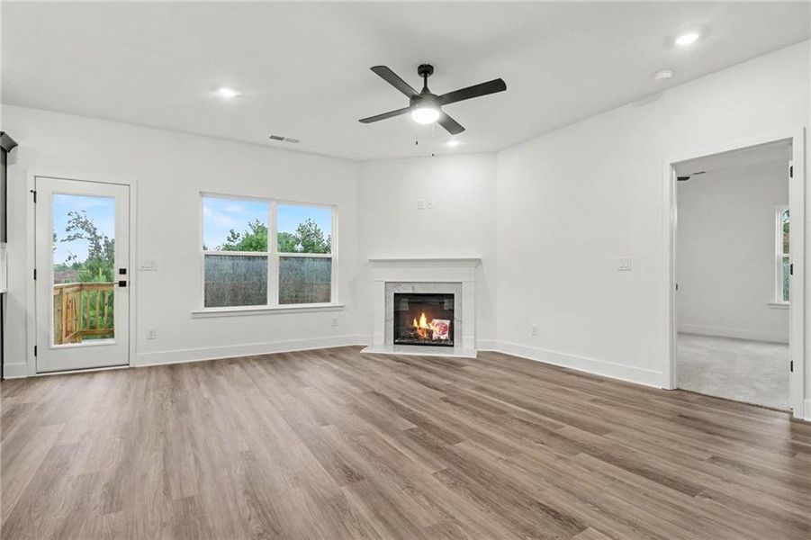 Spacious, unfurnished interior of a new home in Thunder Ridge, Dawsonville (Image 32).