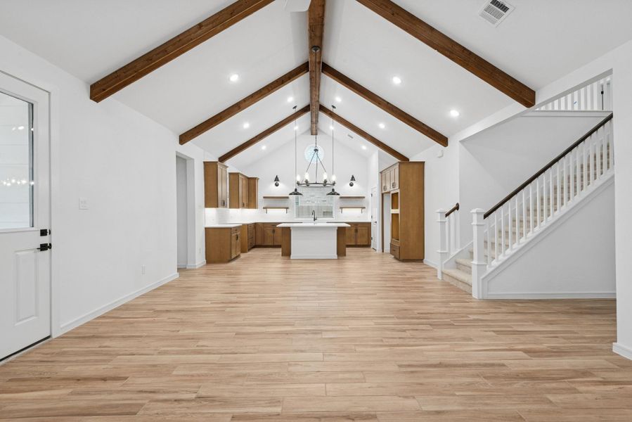 Spacious, unfurnished interior of a new home in Harvest Pointe, Needville (Image 13).