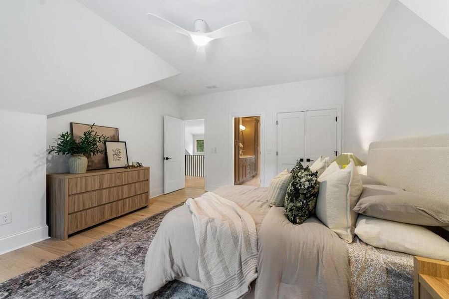 Furnished interior view inside a new home in , Ellijay (Image 73).