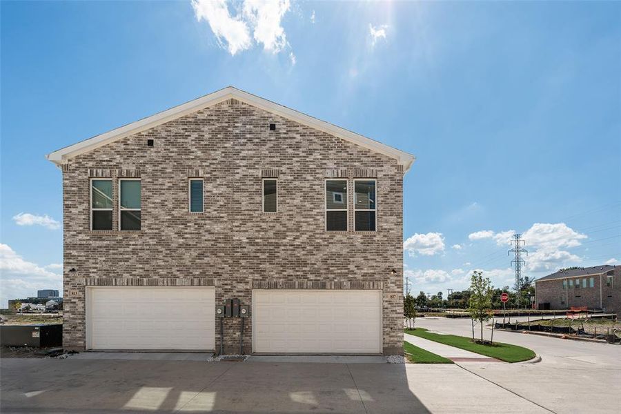 Image 20 of a home in Collin Creek. Image 20 of a home in Collin Creek.