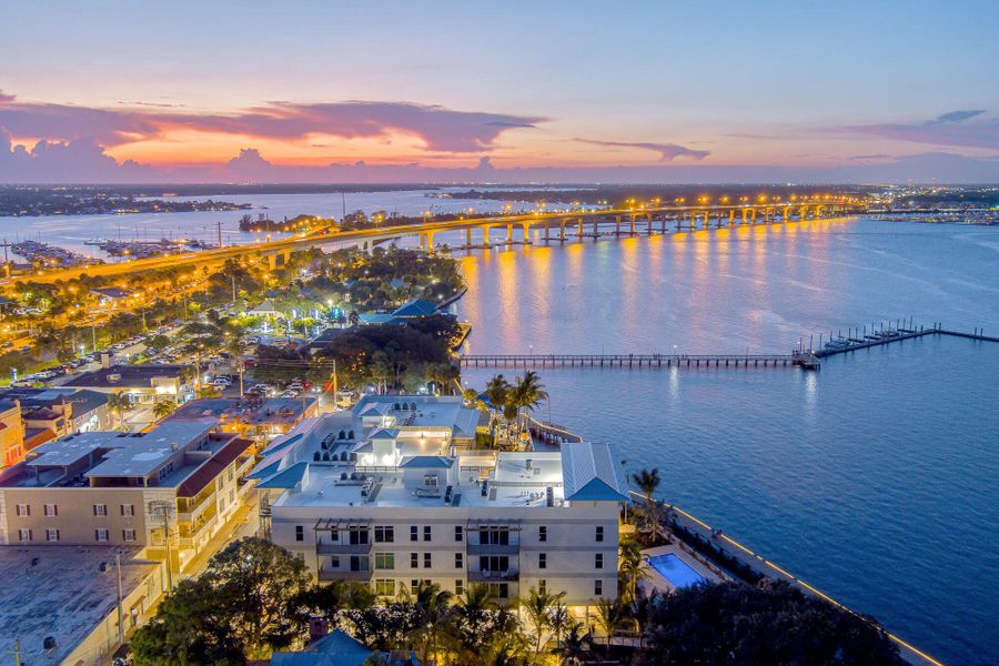 41 SW Seminole Street 305 49