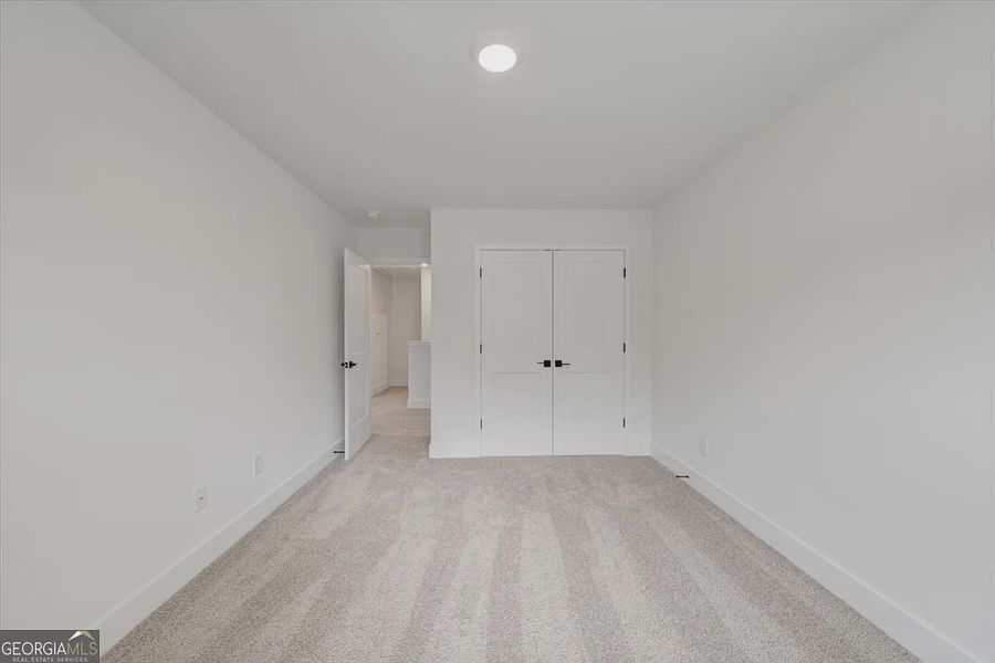 Spacious, unfurnished interior of a new home in Canterbury Villas, Carrollton (Image 32). Spacious, unfurnished interior of a new home in Canterbury Villas, Carrollton (Image 32).