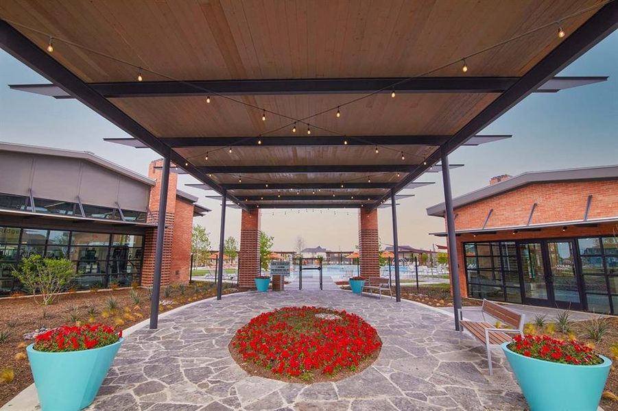 Image 6 of a home in The Ridge at Northlake.