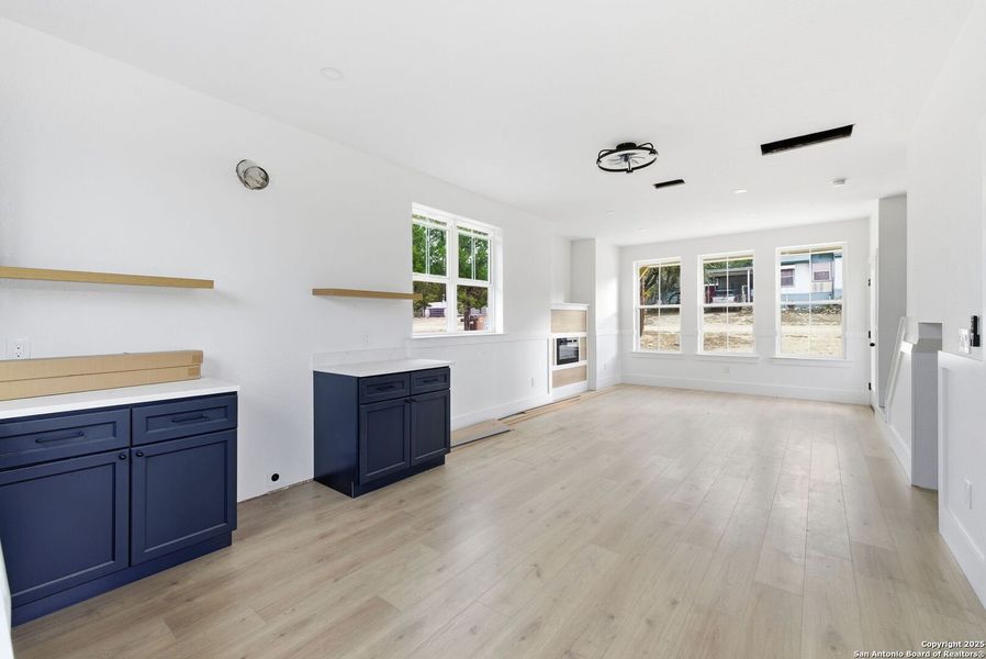 Image 24 of a home in .