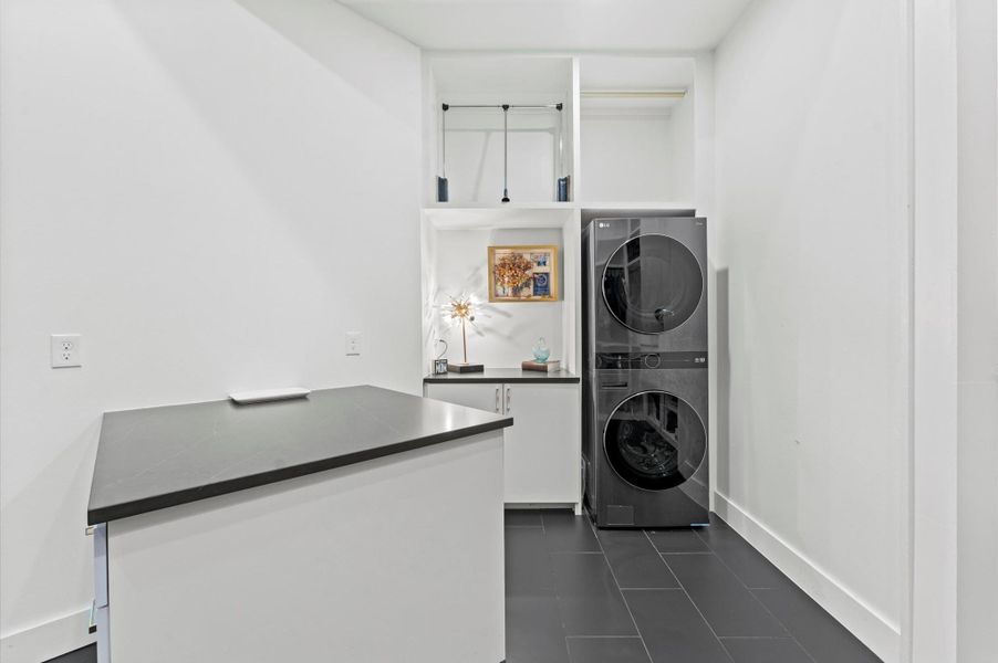 Image 42 of a home in .