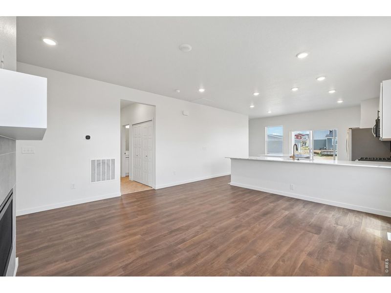 Spacious, unfurnished interior of a new home in Hudson Hills, Hudson (Image 25).