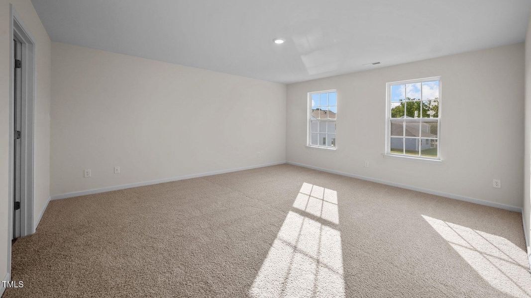 1121 Middlecrest Drive 1121 Middlecrest Drive