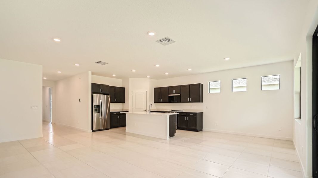 Representative unfurnished interior of a home built from the Delray by D.R. Horton in Twin Oaks, Stuart (Image 12).
