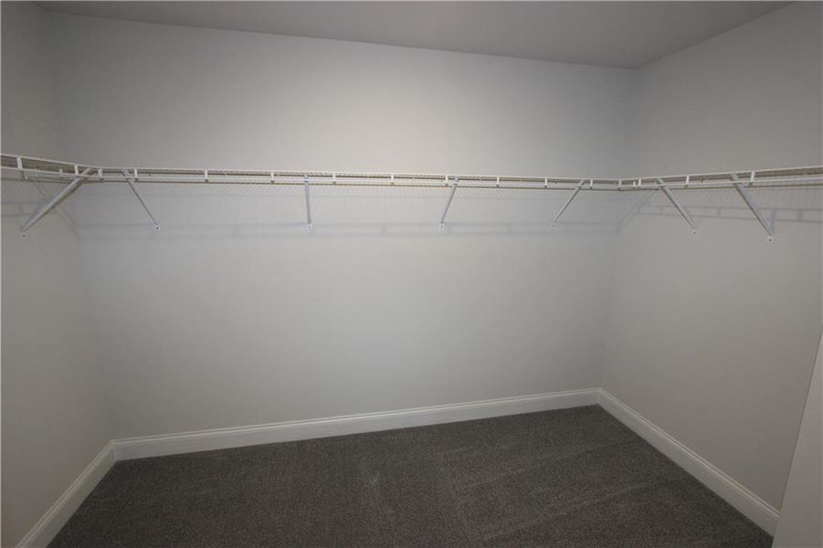 Spacious, unfurnished interior of a new home in Clark Farms, Flowery Branch (Image 21).