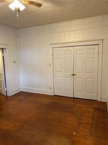 Spacious, unfurnished interior of a new home in , Paris (Image 21).