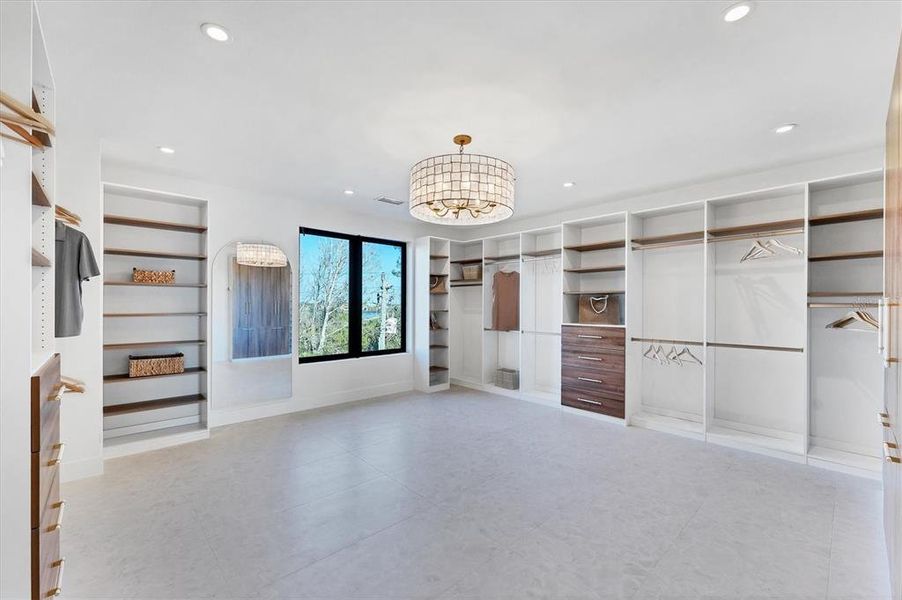 Spacious, unfurnished interior of a new home in , Nokomis (Image 19).