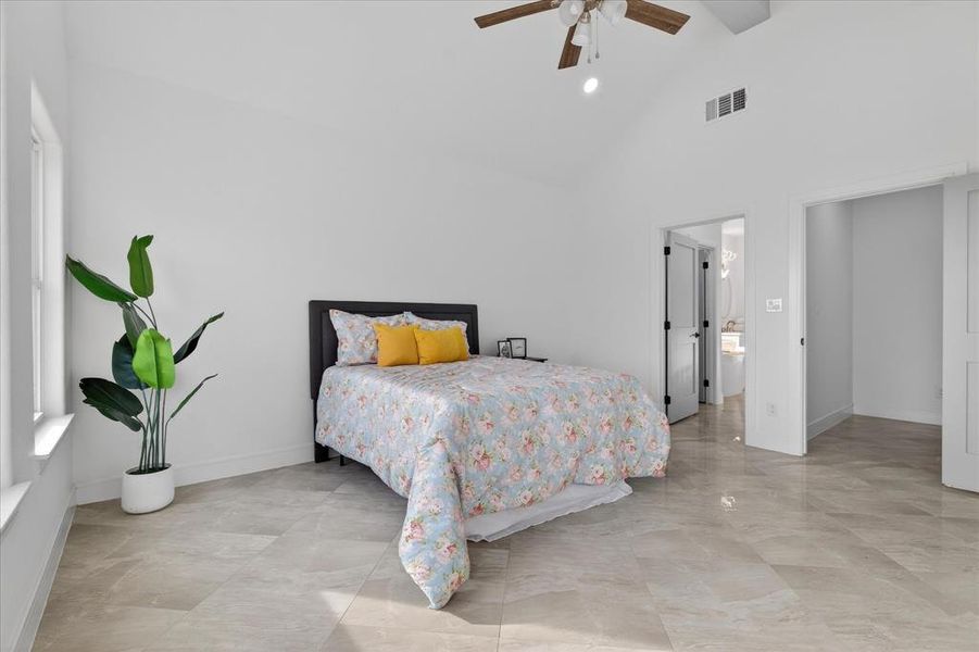 Furnished interior view inside a new home in , Celeste (Image 30).