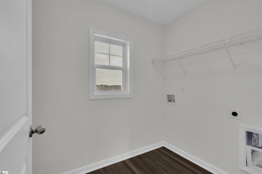 Spacious, unfurnished interior of a new home in Lynbrook, Boiling Springs (Image 15). Spacious, unfurnished interior of a new home in Lynbrook, Boiling Springs (Image 15).