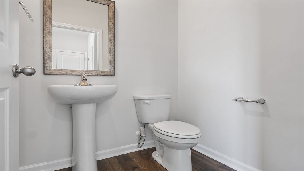 Furnished interior view inside a new home in Woodglen, Piedmont (Image 6).