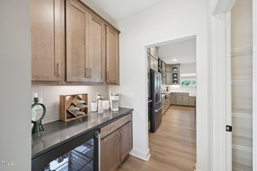 24-web-or-mls-296 Marvel Drive-2904-024 24-web-or-mls-296 Marvel Drive-2904-024