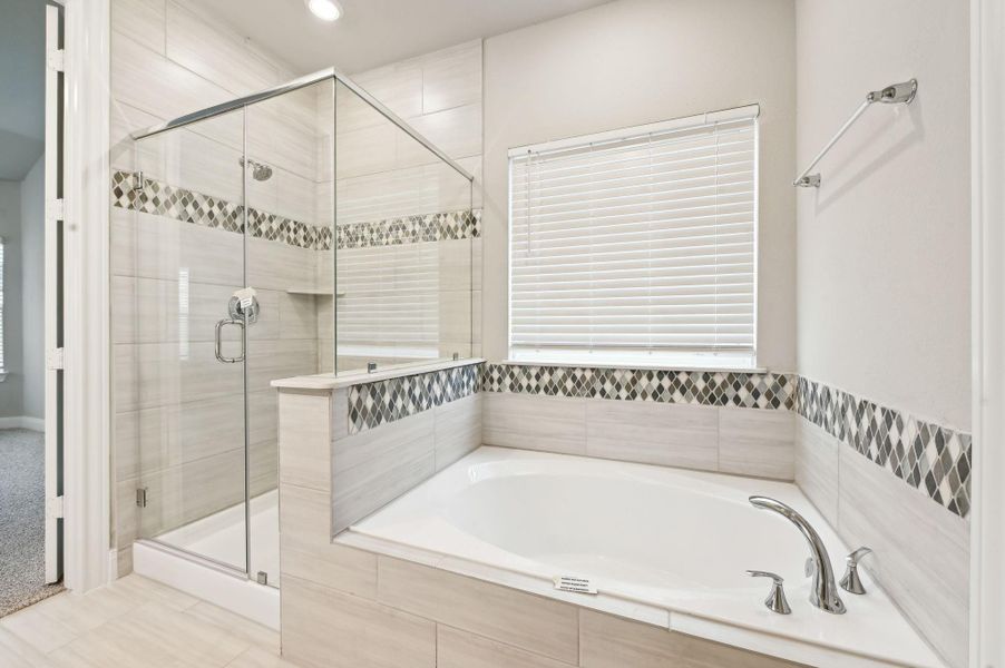 Photo is not of the actual home but is an inspirational photo of builder’s model home and may depict options, furnishings, and/or decorator features that are not included. Photo is not of the actual home but is an inspirational photo of builder’s model home and may depict options, furnishings, and/or decorator features that are not included.