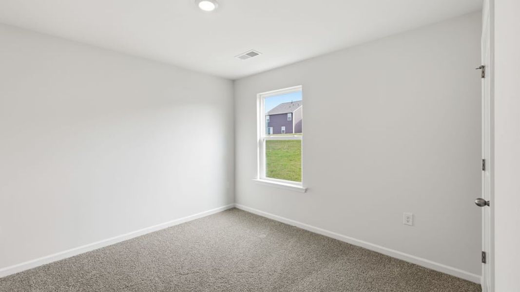 Spacious, unfurnished interior of a new home in Baxter Village, Boiling Springs (Image 27).