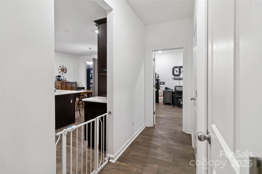 Image 23 of a home in .